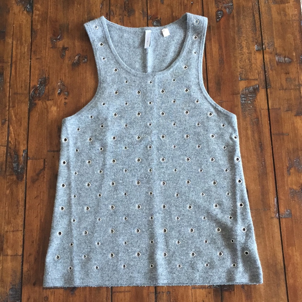 IISLI Riveted Tank Top - Picture 3 of 10